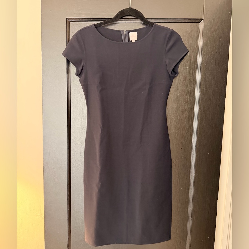 ANN MASHBURN Navy Cap-Sleeve Sheath Dress